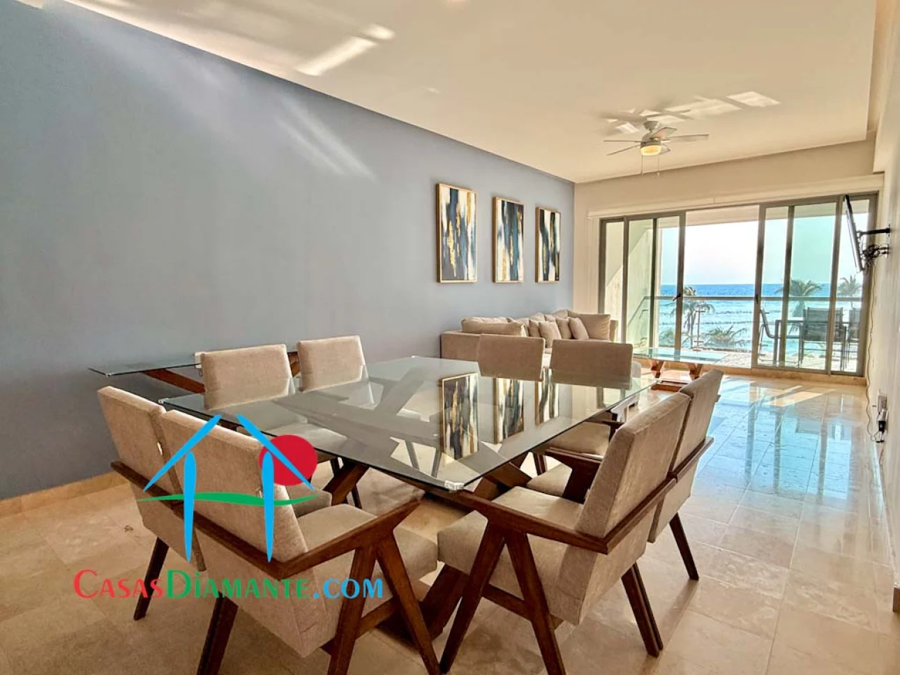 Departamento de playa con terraza y vista al mar