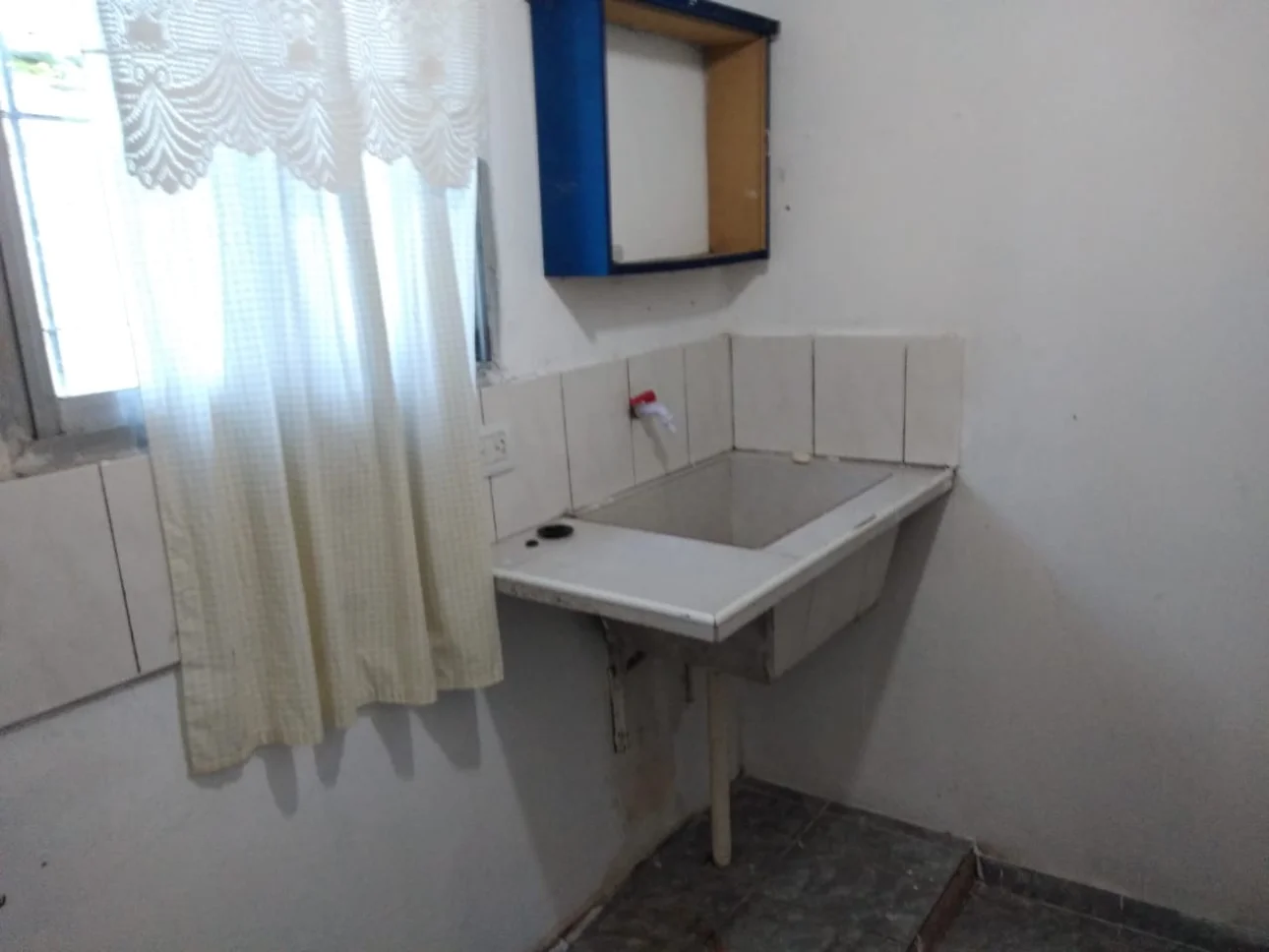 DEPARTAMENTO EN ALQUILER  EN G. CATAN