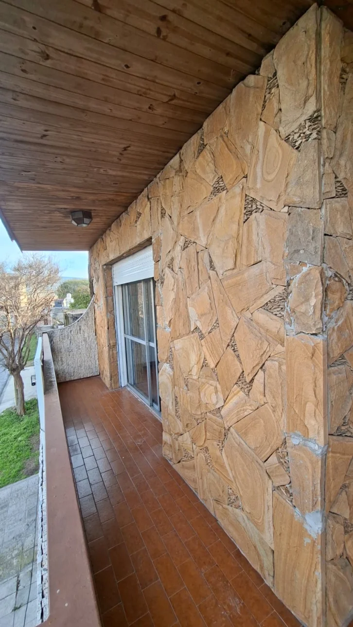 PH 4 AMBIENTES C/BALCON CORRIDO |PATIO TECHADO | 1er Piso