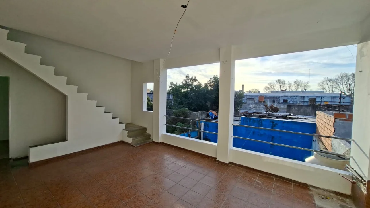PH 4 AMBIENTES C/BALCON CORRIDO |PATIO TECHADO | 1er Piso