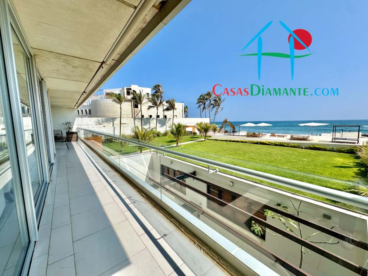 Departamento en Costa Real con terraza y vista al mar