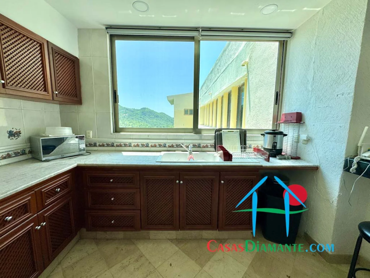 Departamento con terraza, vista al mar y jacuzzi privado