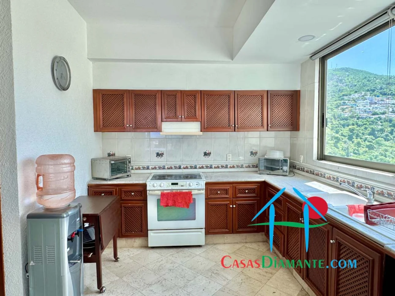 Departamento con terraza, vista al mar y jacuzzi privado