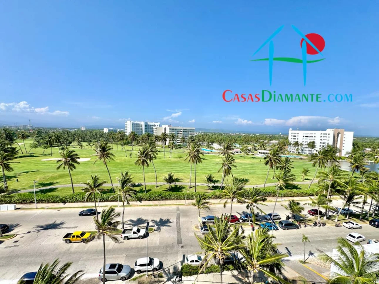 Departamento a pie de playa, con terraza y vista al mar