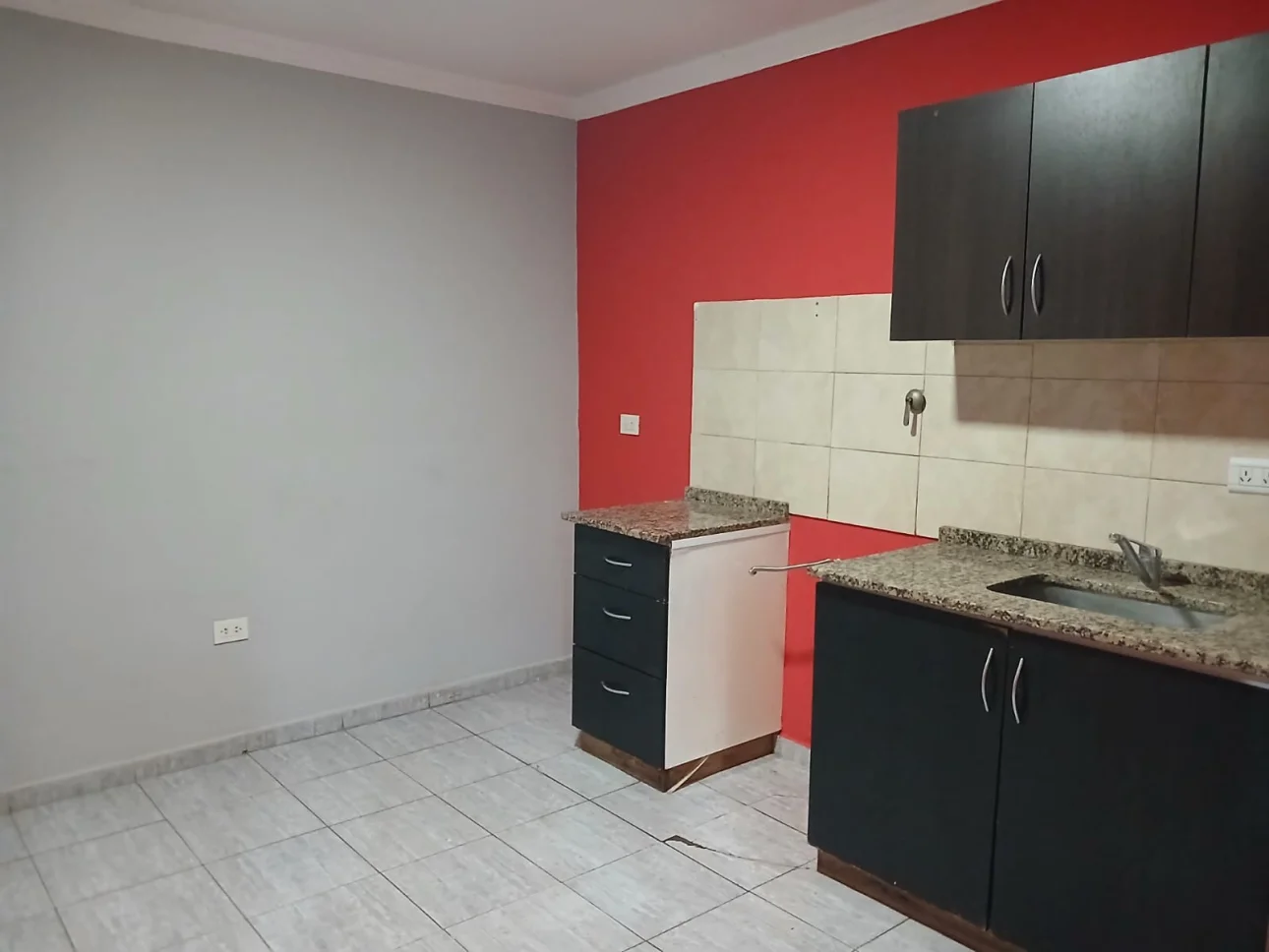 DEPARTAMENTO EN ALQUILER  EN G. CATAN