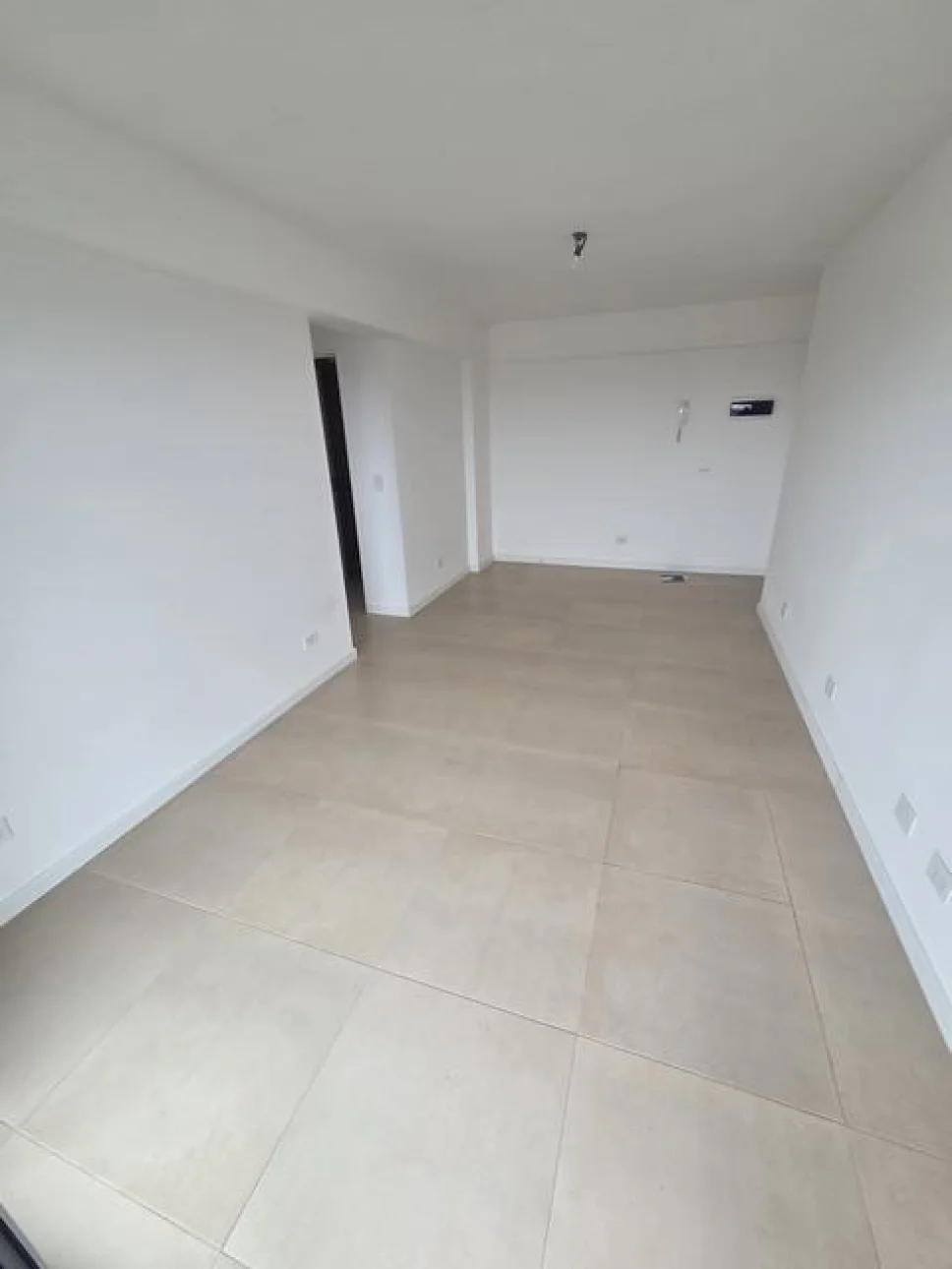 DEPARTAMENTO 3 AMB A ESTRENAR CASEROS