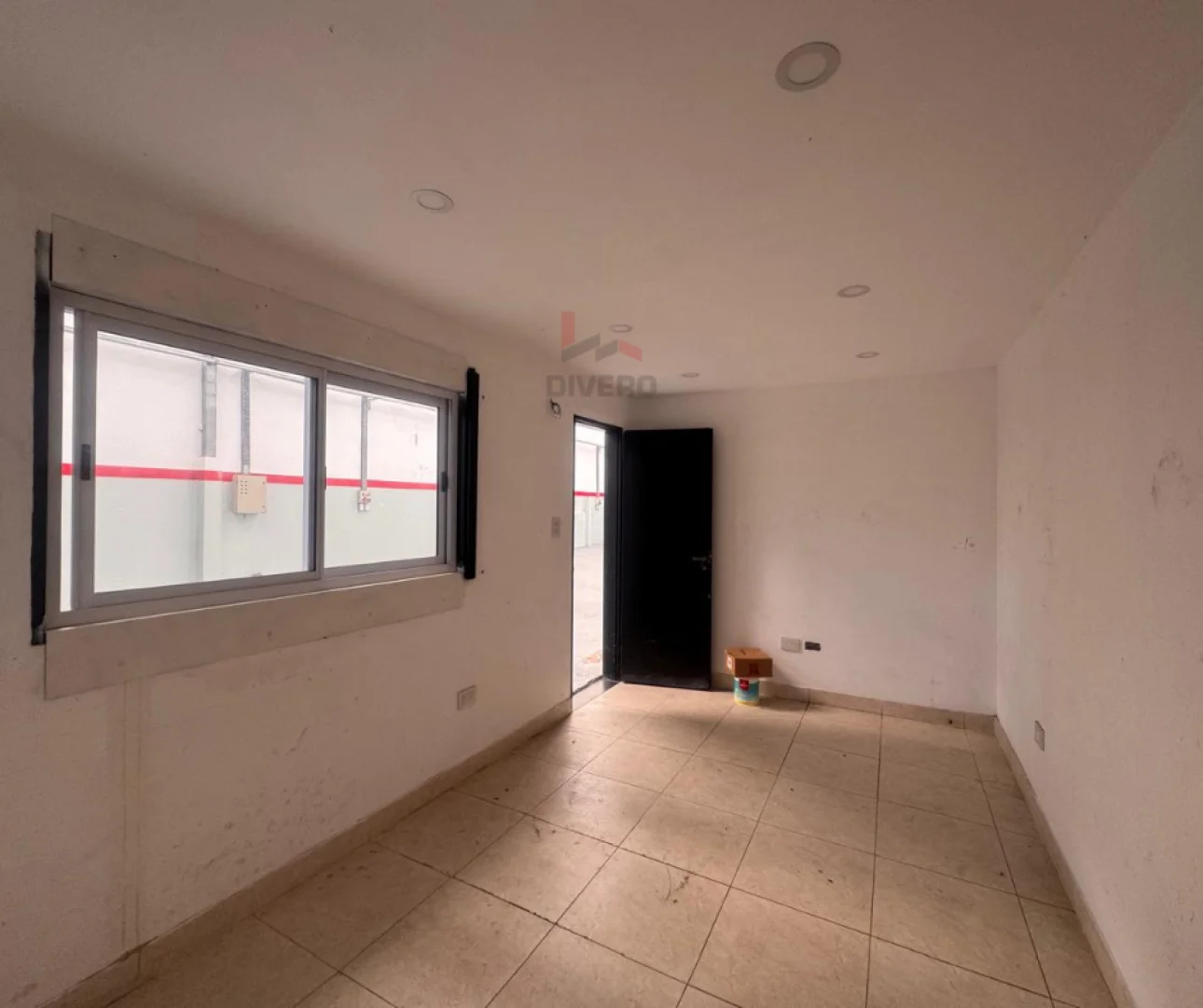 Galpón de 300 m² en Alquiler en Villa Bonich, Próximo a Ruta