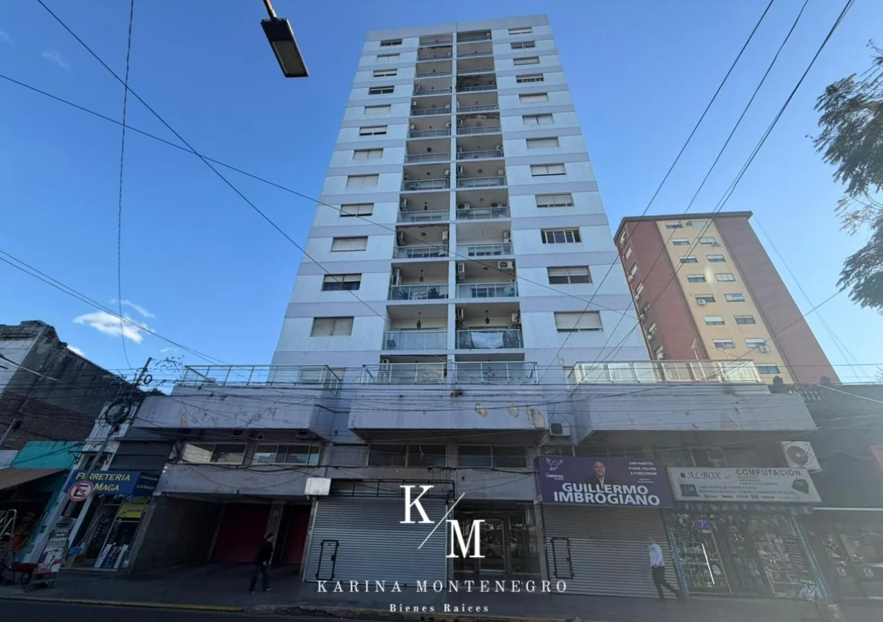 Departamento 4 amb con cochera en centro de San Martín