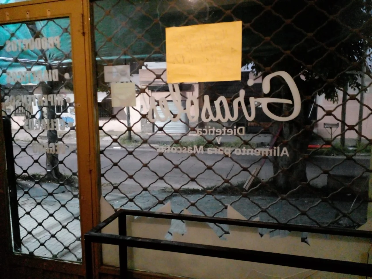 SE ALQUILA LOCAL  CON MONOAMBIENTE EN EL PALOMAR
