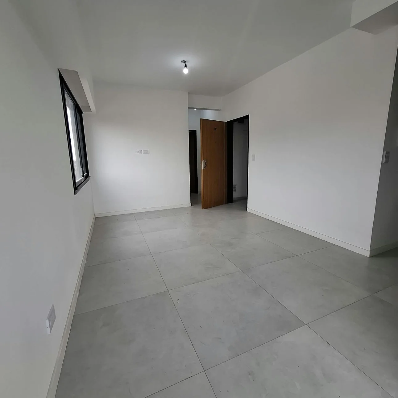 Departamento 2 Amb. balcon-  Caseros