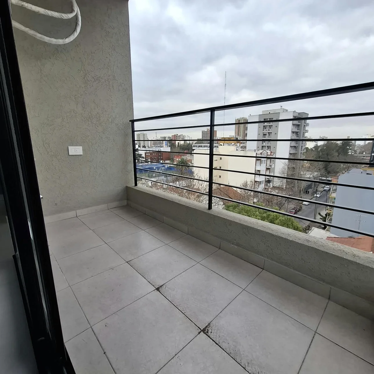 Departamento 2 Amb. balcon-  Caseros