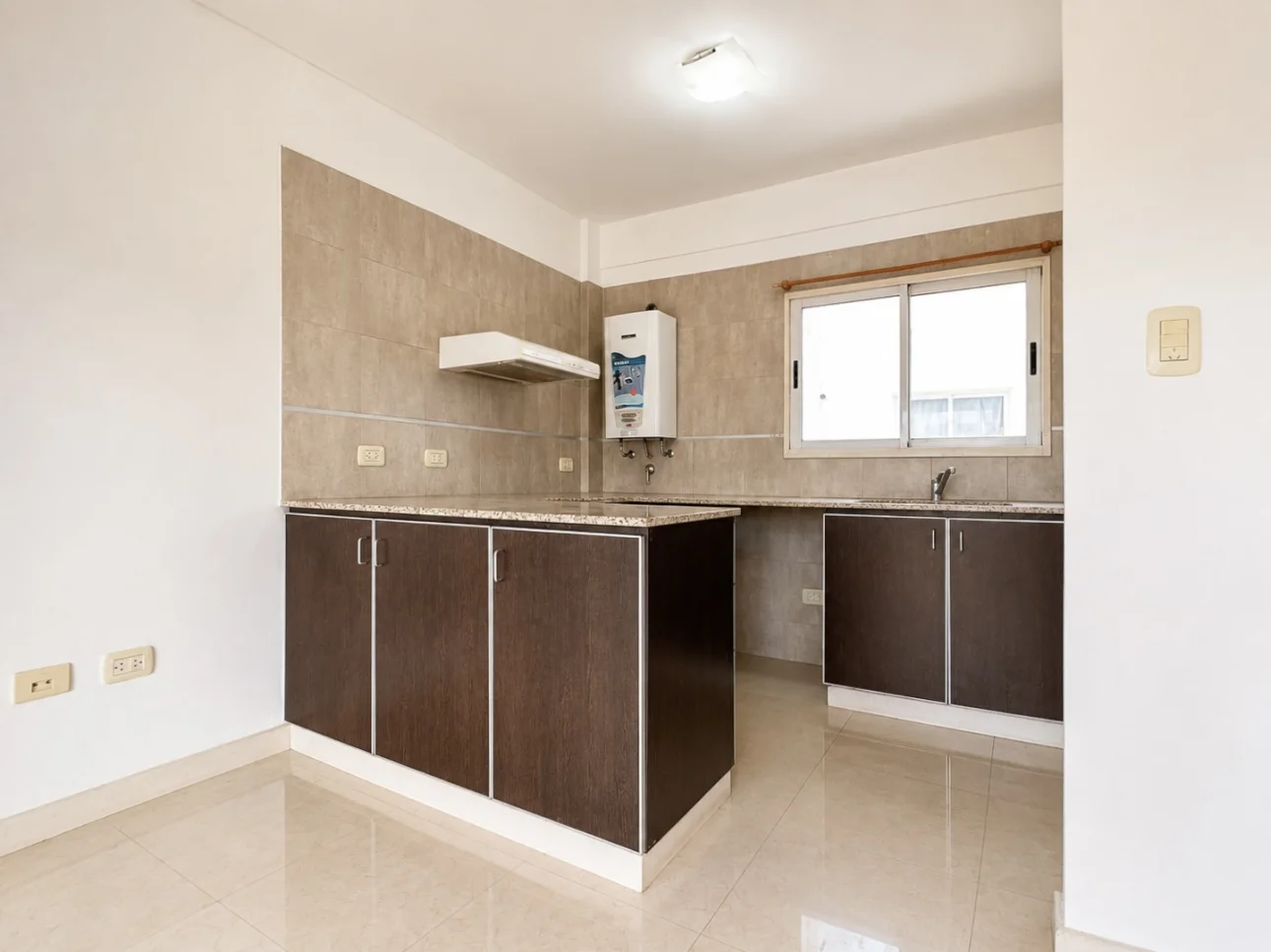 Departamento de 2 ambientes con balcon corrido