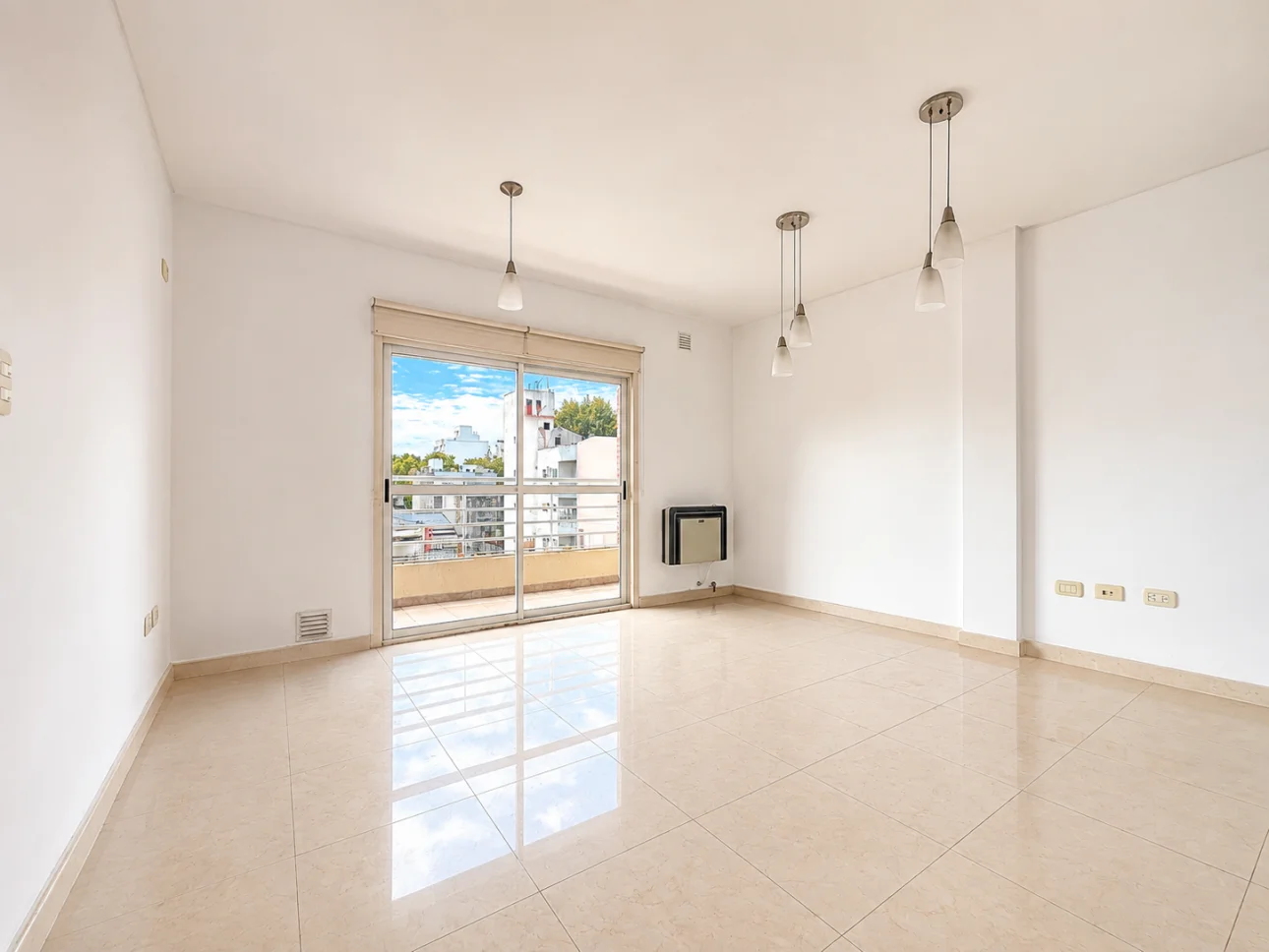 Departamento de 2 ambientes con balcon corrido