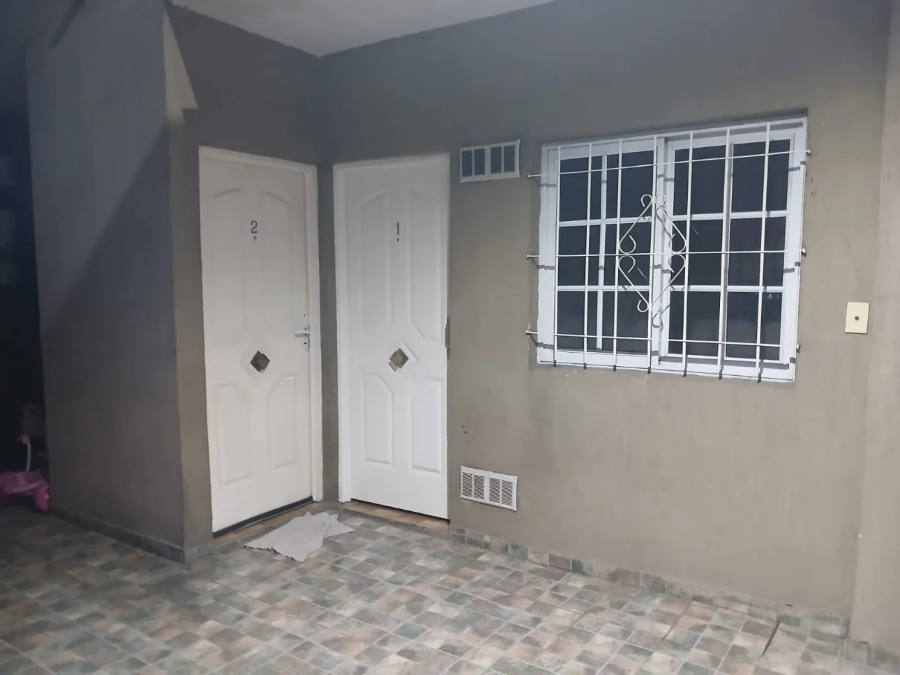 SE ALQUILA DEPARTAMENTO EN AZUL 5519 1 PISO AL FRENTE