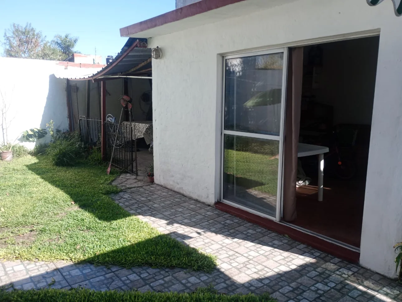 SE VENDE EXCELENTE PROPIEDAD EN ITUZAINGO