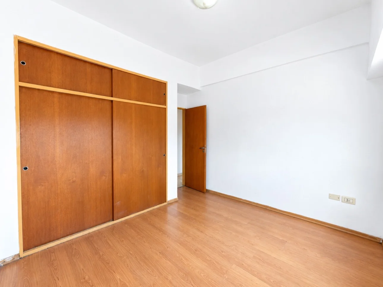 Departamento 3 ambientes con balcon