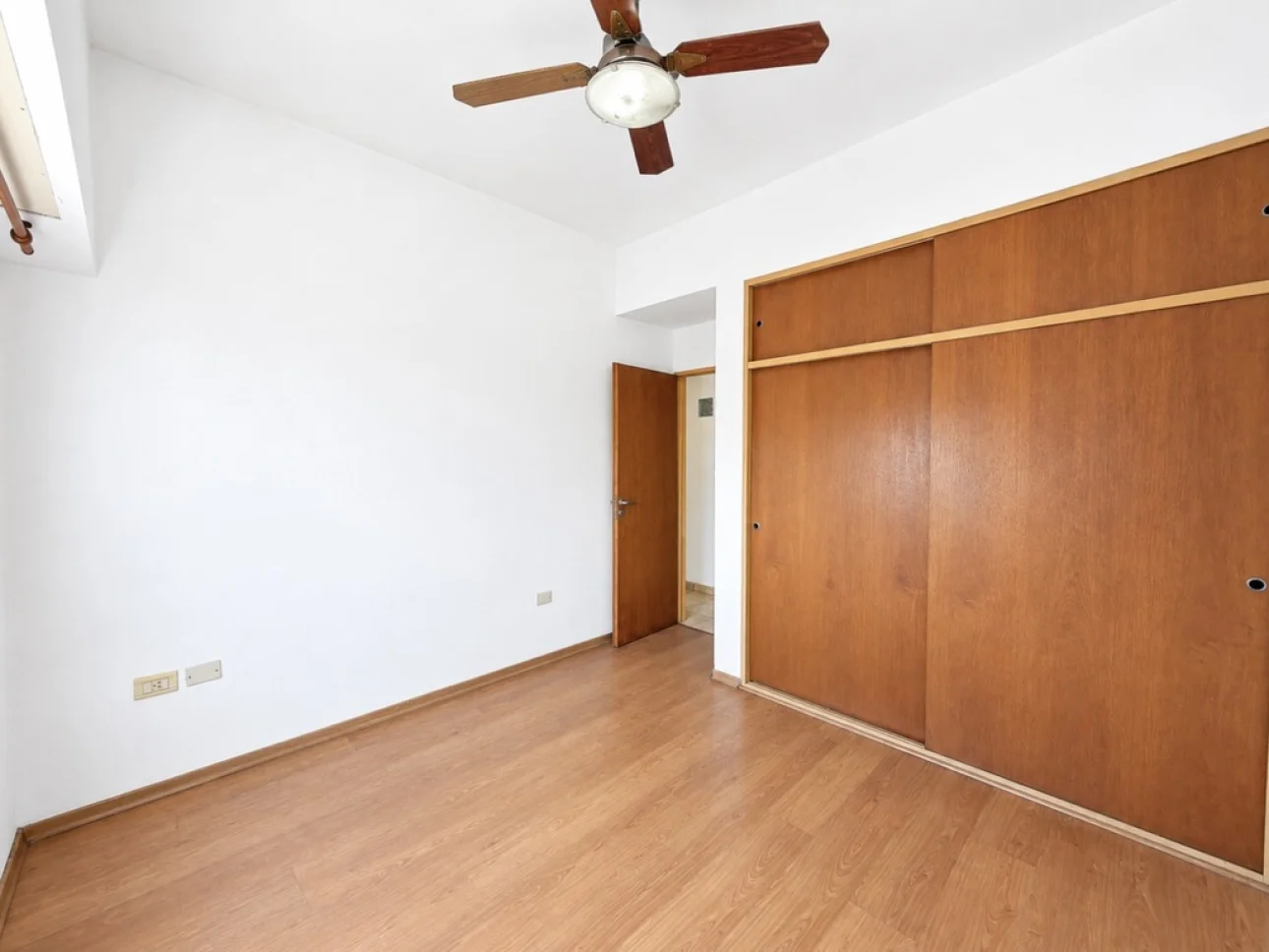 Departamento 3 ambientes con balcon