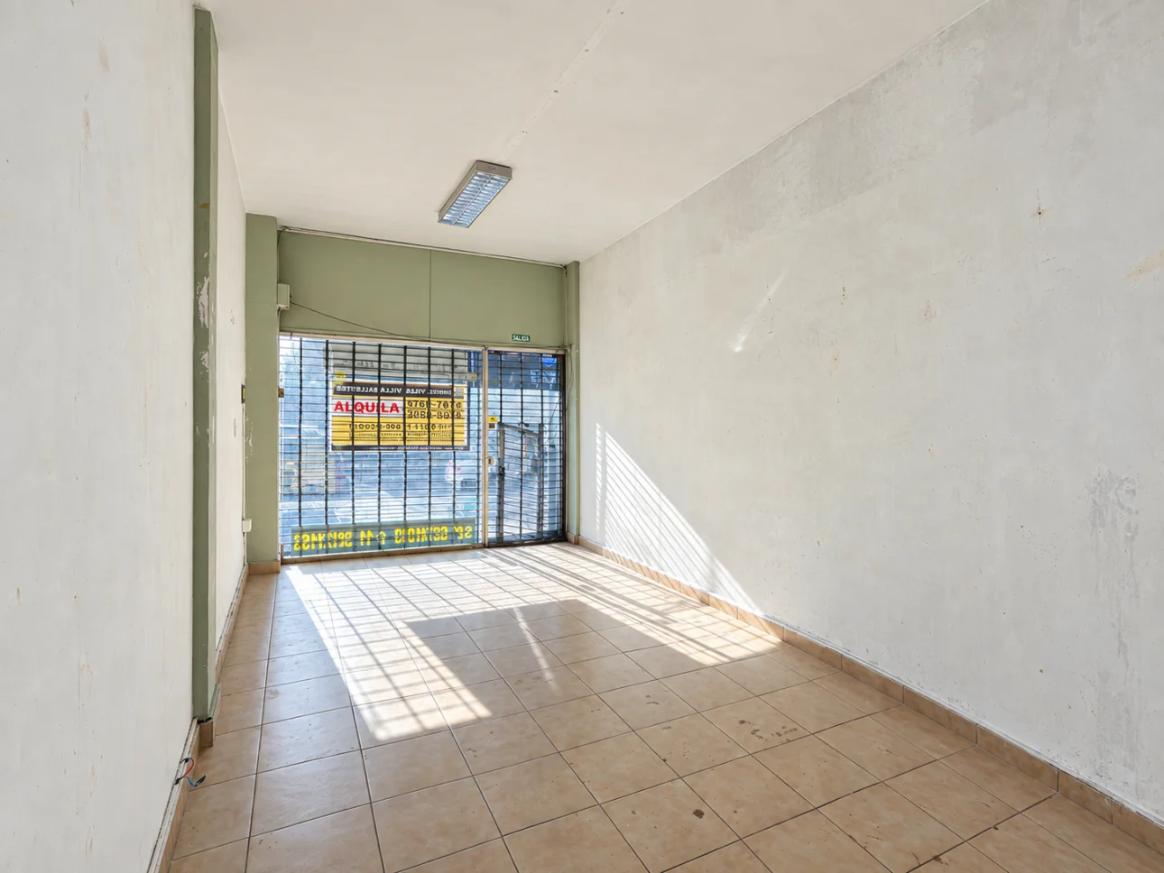 Local comercial de 25 metros
