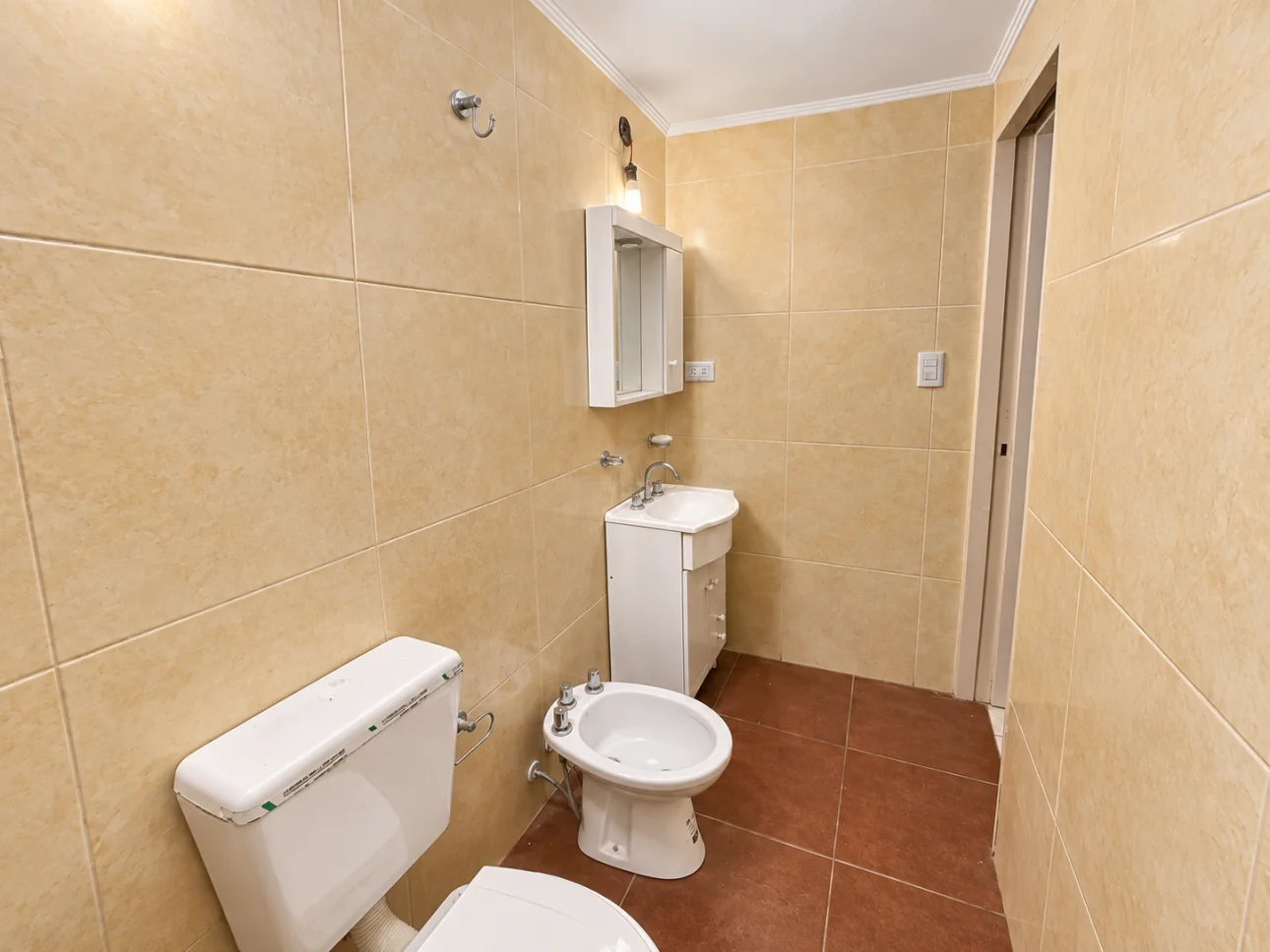 Departamento de 3 ambientes con patio