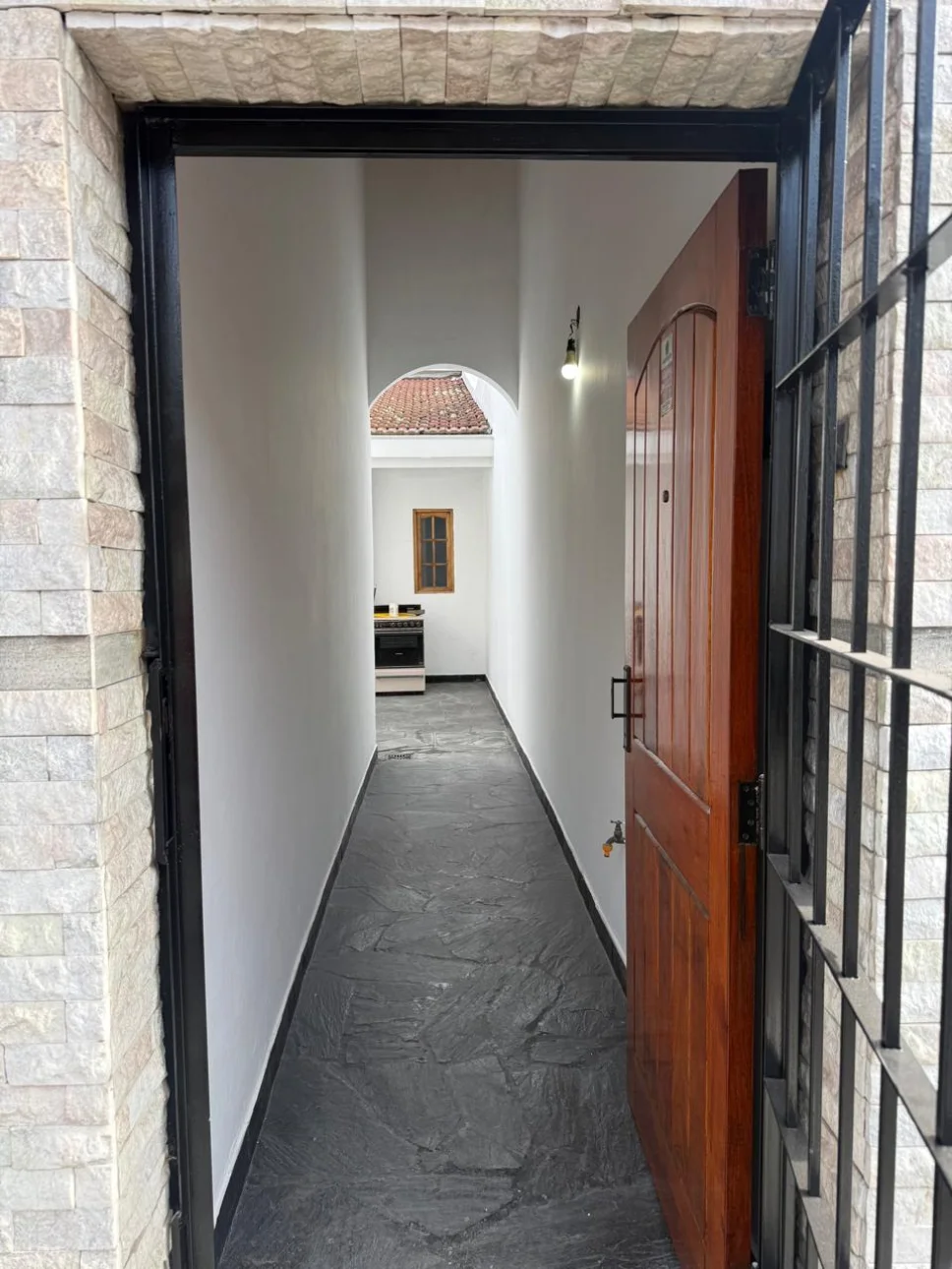 MATADEROS,CASA,LOTE PROPIO,4AMB,COCHERA,OPORTUNIDAD