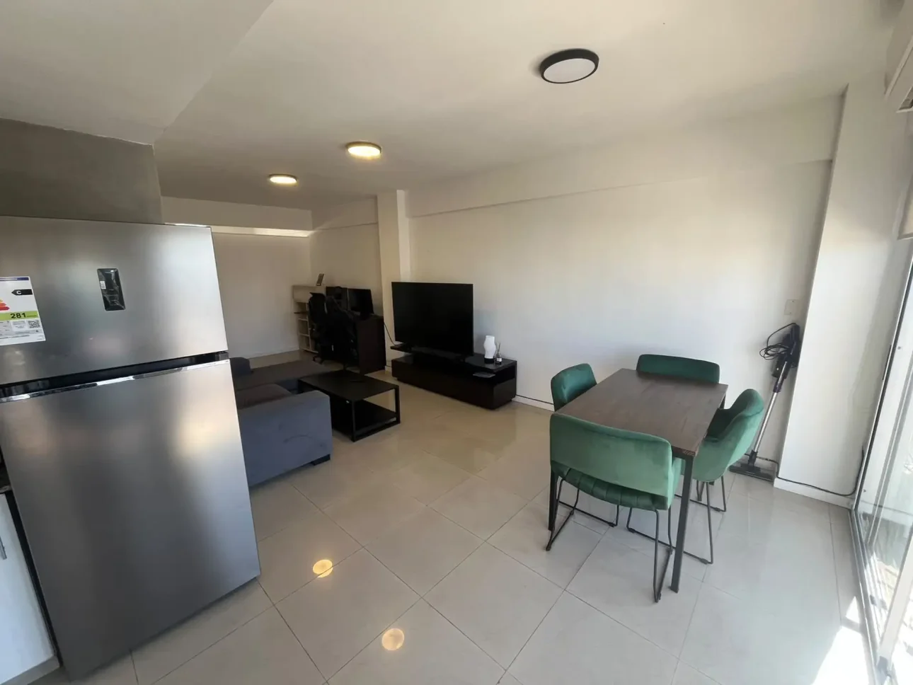 HERMOSO DEPARTAMENTO DE 2 AMBIENTES CONTRAFRENTE CON BALCON