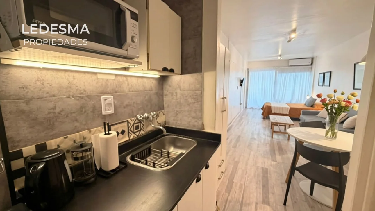 DEPARTAMENTO MONOAMBIENTE CON BALCON