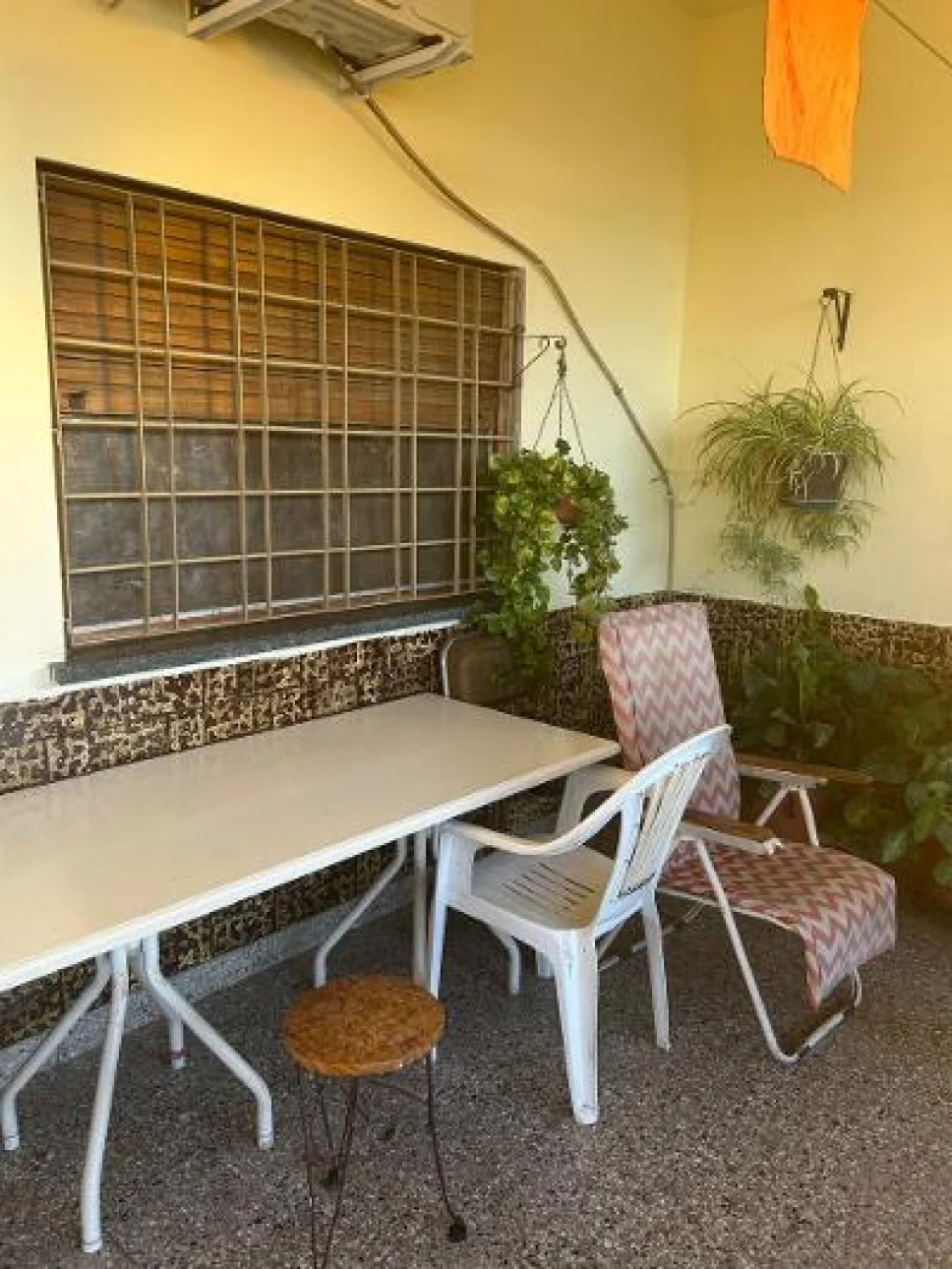GALPON Y CASA MULTIFAMILIAR