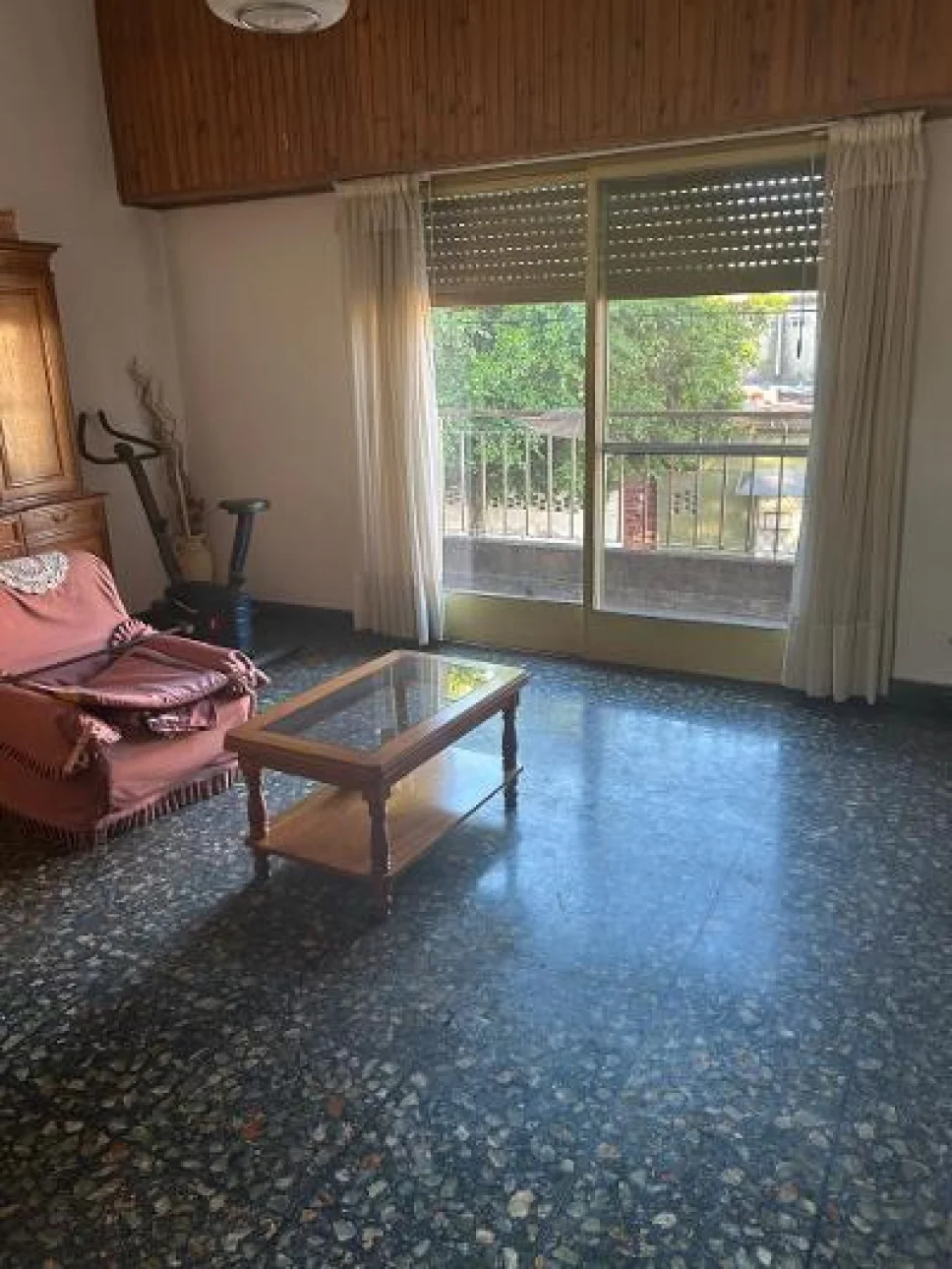 GALPON Y CASA MULTIFAMILIAR