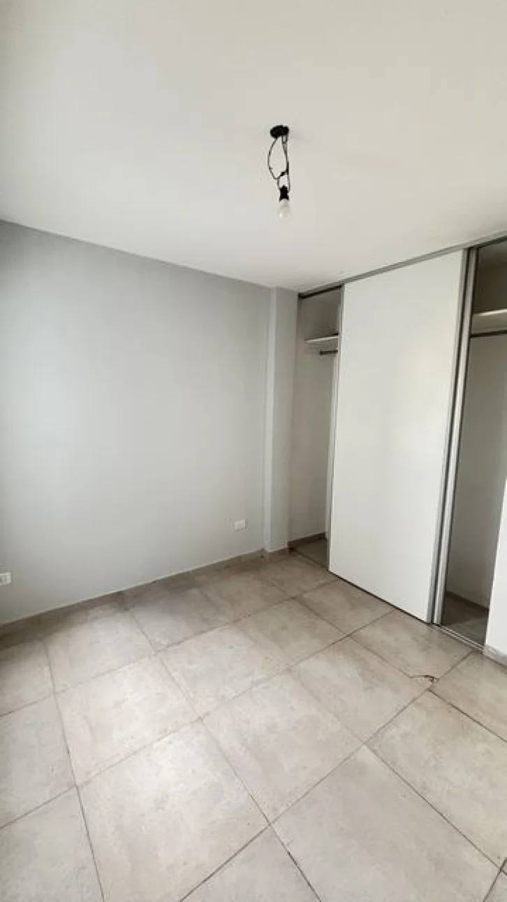 ALQUILER 2 AMB CON TERRAZA PROPIA