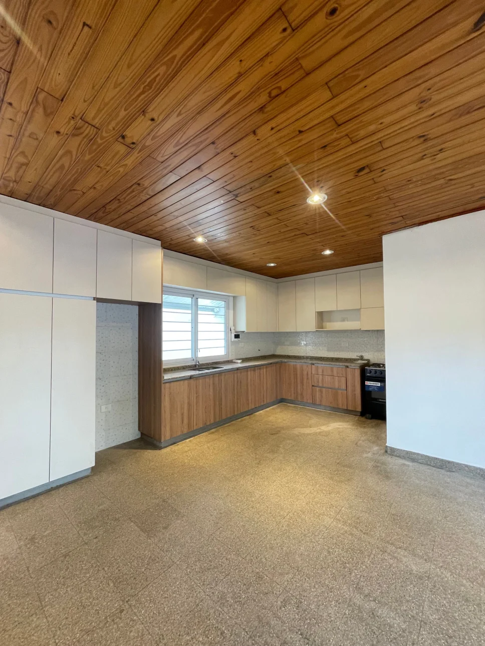 Casa en alquiler recientemente reciclada