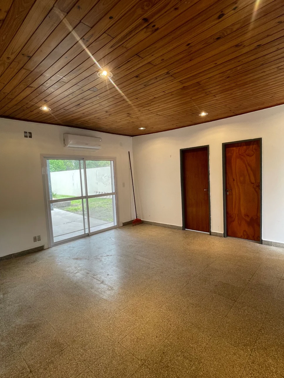 Casa en alquiler recientemente reciclada