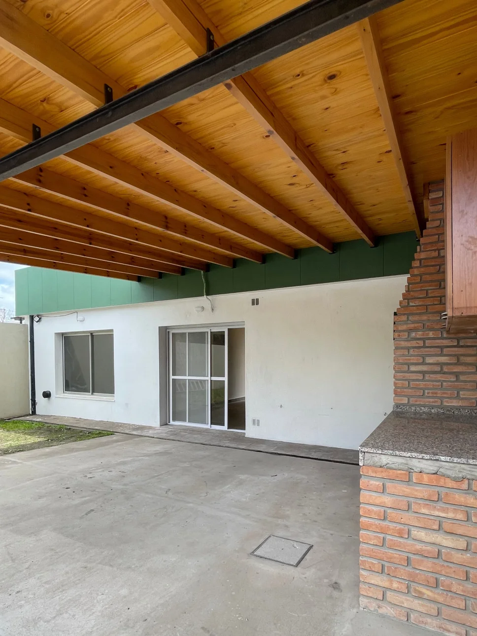 Casa en alquiler recientemente reciclada