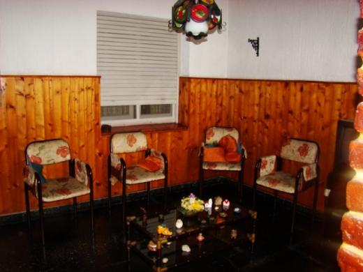 CHALET 4 AMB. SOBRE CALLE TORREALDAY